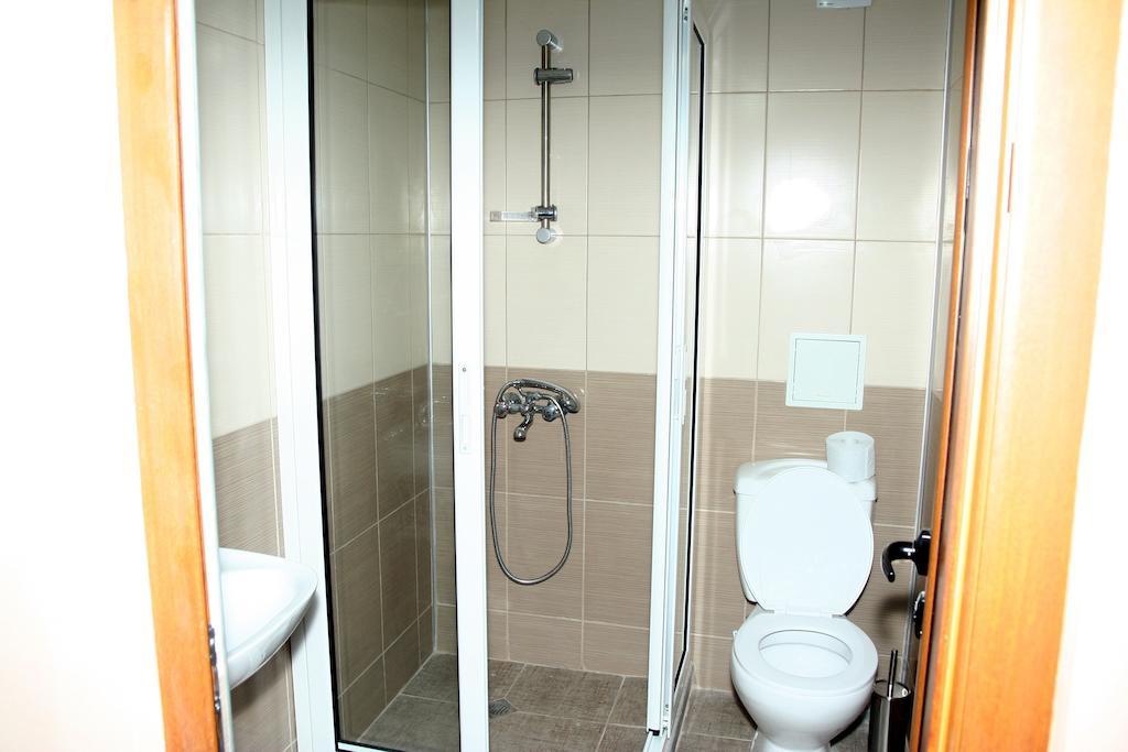 Interrum Hotel Razgrad ภายนอก รูปภาพ