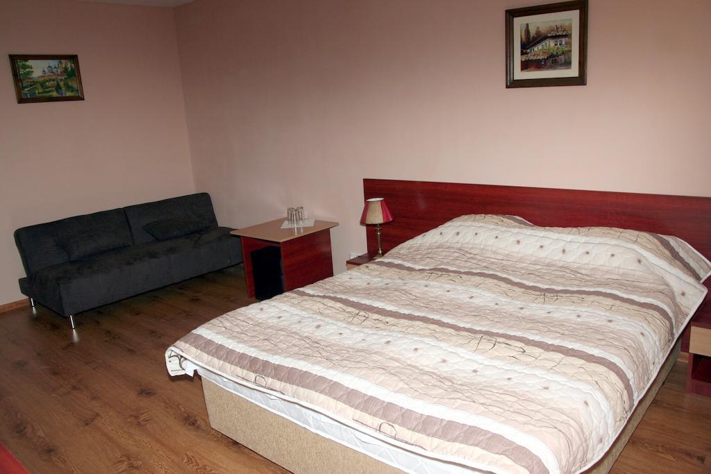 Interrum Hotel Razgrad ห้อง รูปภาพ